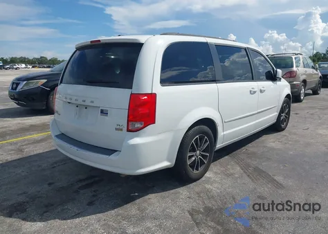 2016 Dodge Grand Caravan R/T z USA, uszkodzony, nr VIN 2C4RDGEGXGR353016